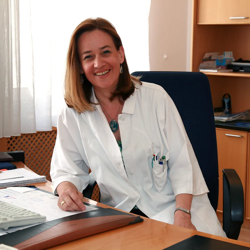 Dr. Claudia Hecht